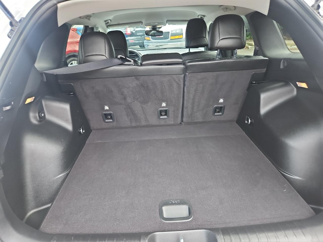 Jeep Cherokee Latitude Lux 4x4 2021