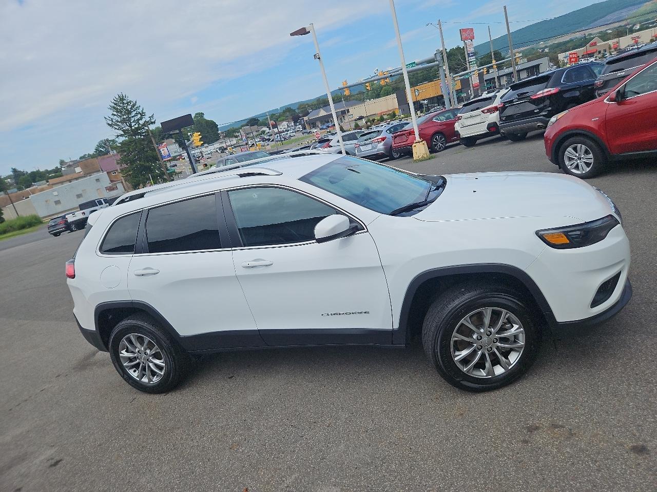 Jeep Cherokee Latitude Lux 4x4 2021