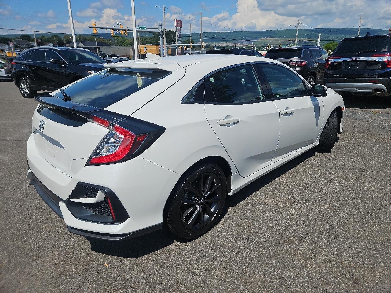Honda Civic Hatchback EX CVT 2020