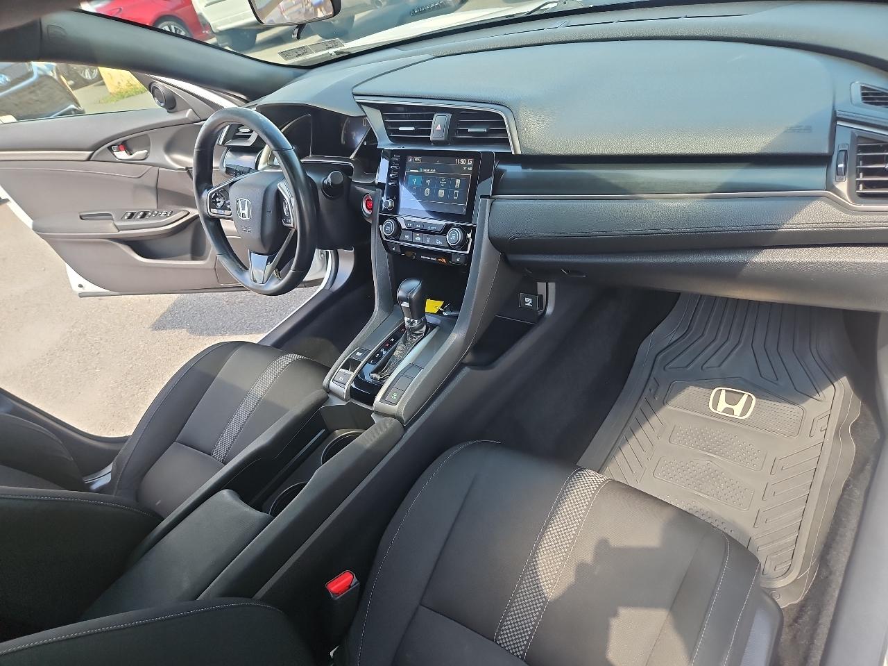Honda Civic Hatchback EX CVT 2020