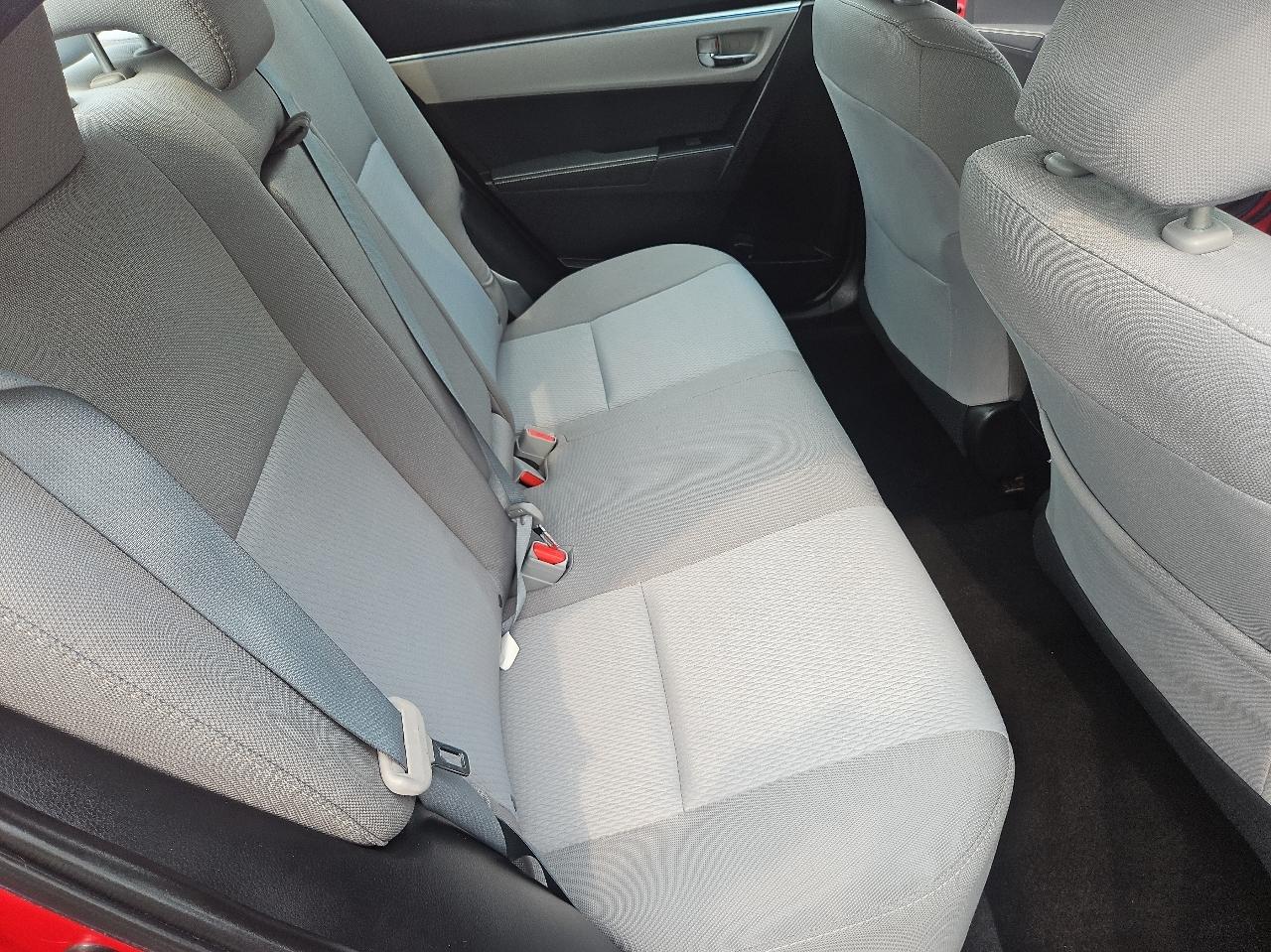Toyota Corolla 4dr Sdn Auto LE (Natl) 2016