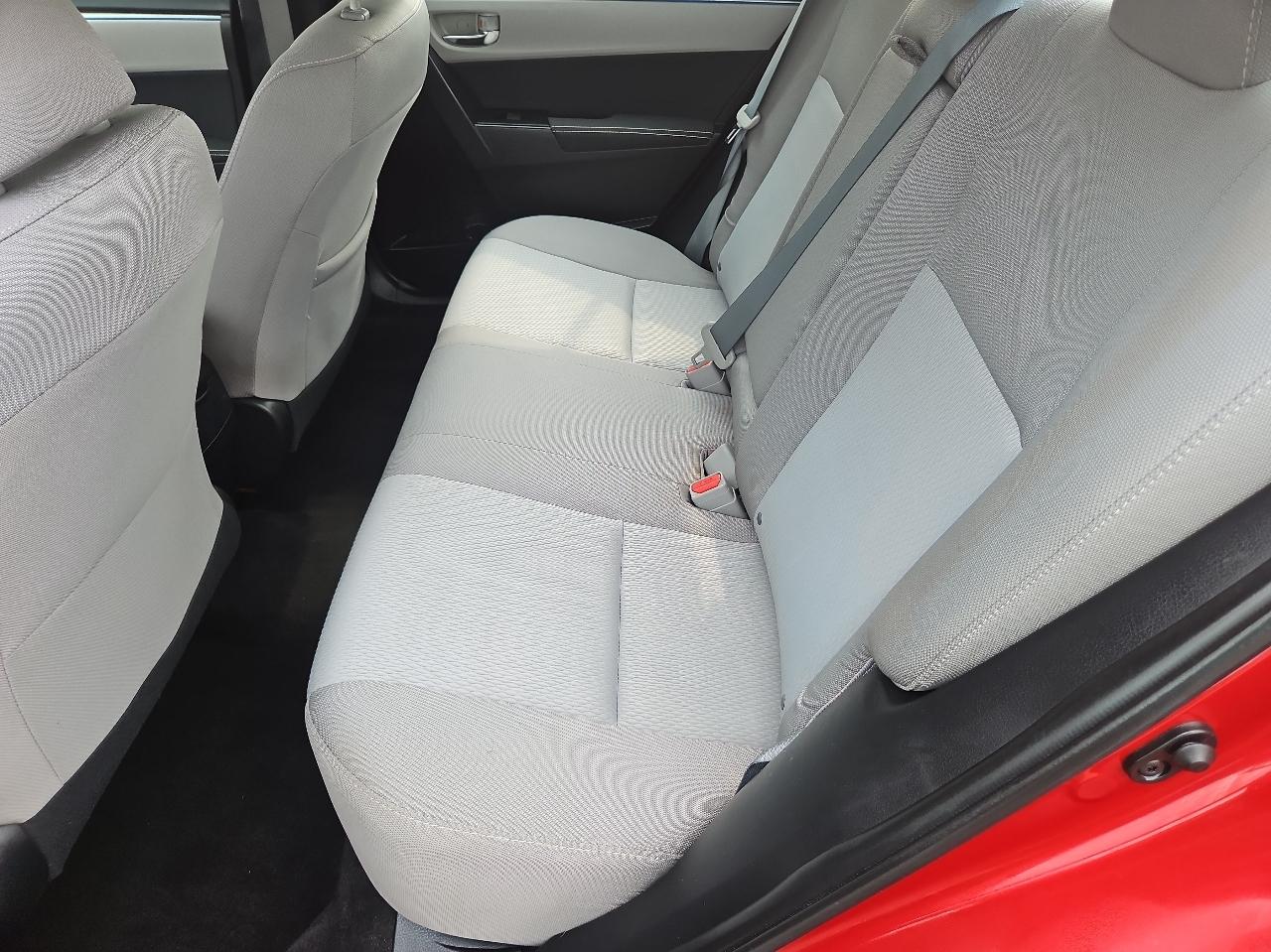 Toyota Corolla 4dr Sdn Auto LE (Natl) 2016