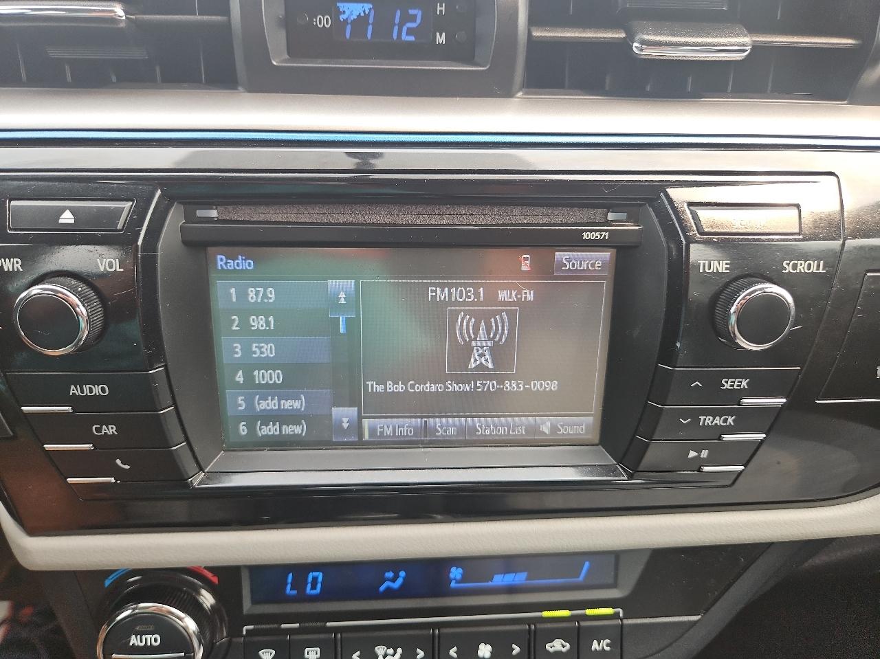 Toyota Corolla 4dr Sdn Auto LE (Natl) 2016