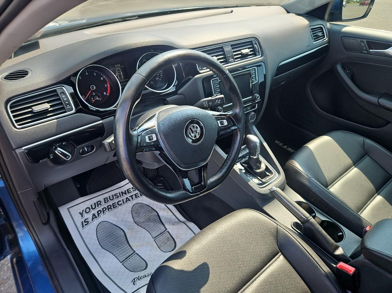 Volkswagen Jetta 1.8T SEL Auto 2017