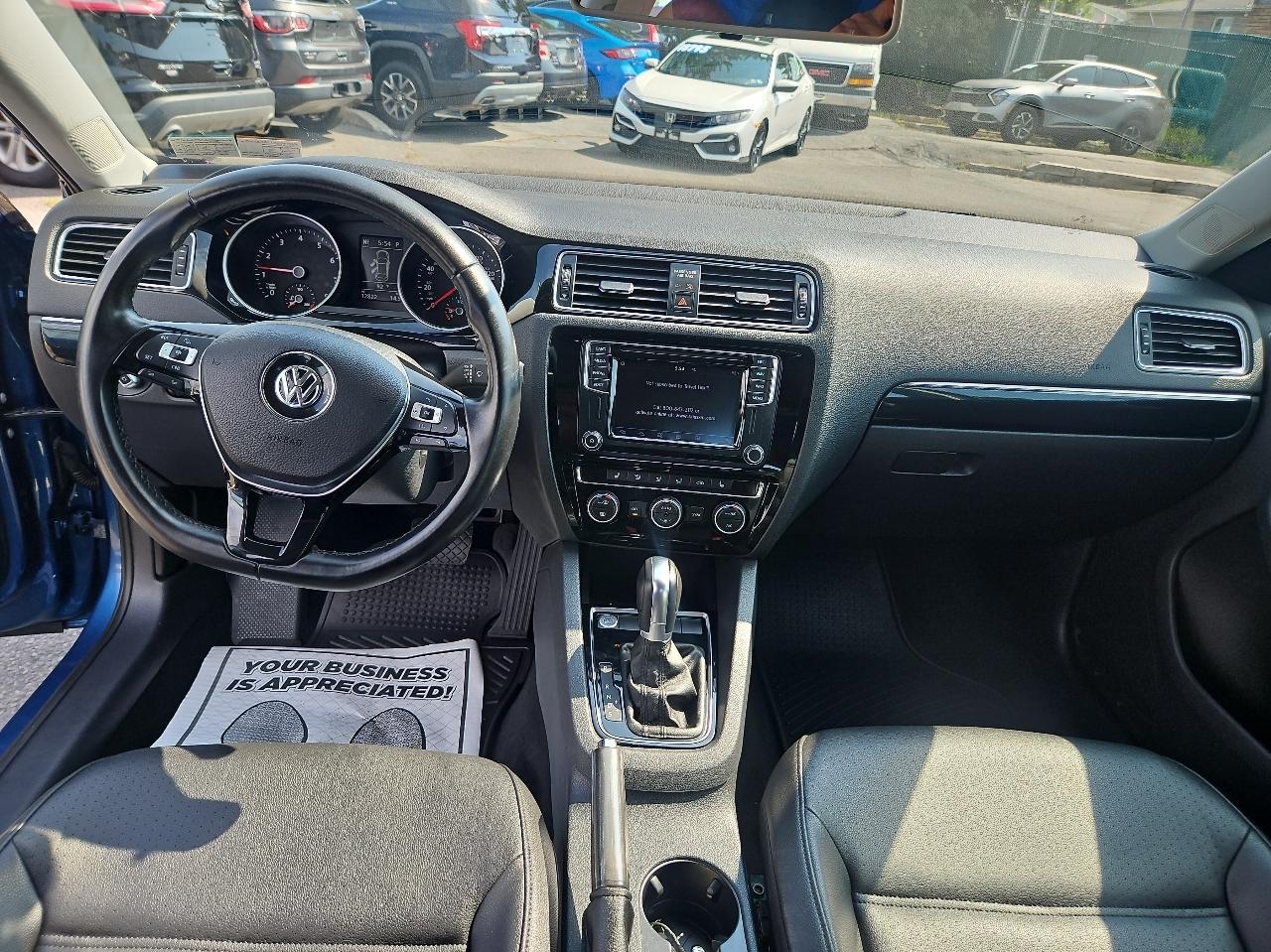 Volkswagen Jetta 1.8T SEL Auto 2017
