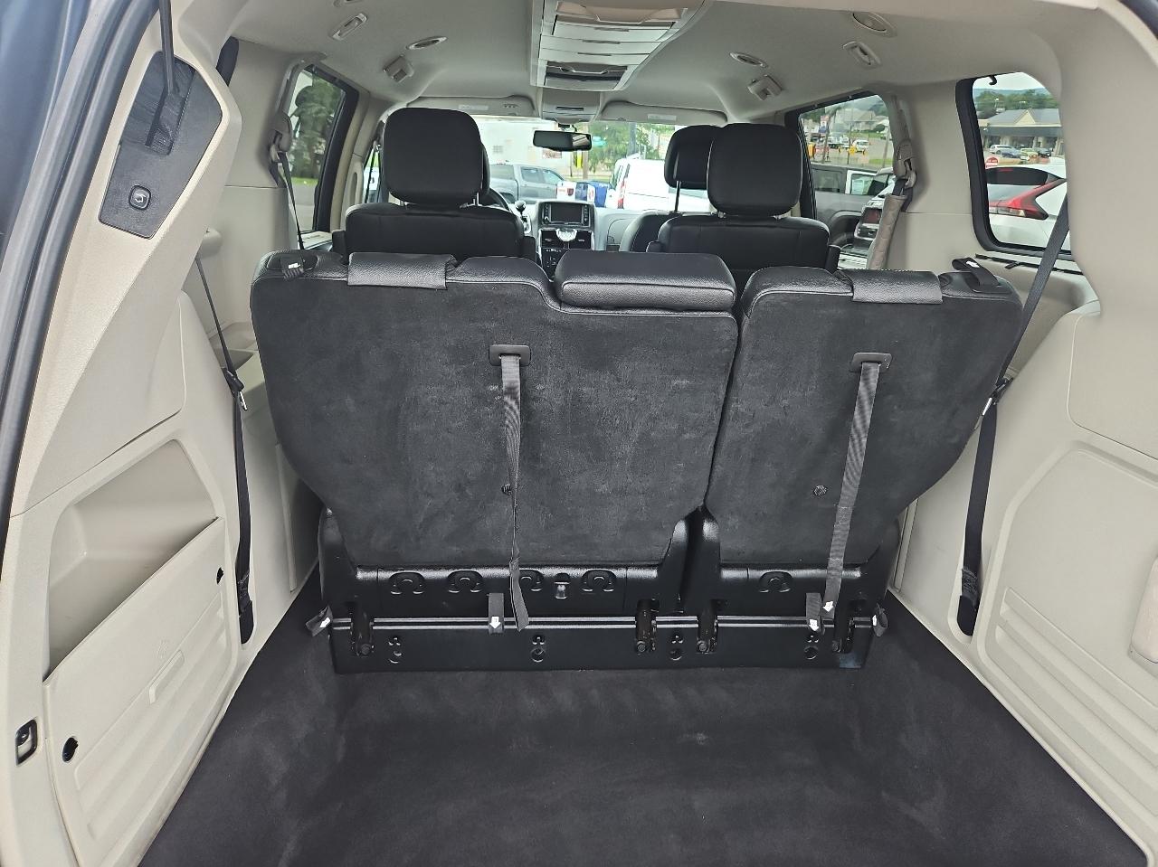 Chrysler Town & Country 4dr Wgn Touring-L 2014
