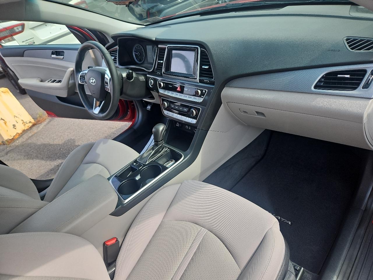 Hyundai Sonata SEL 2.4L 2018