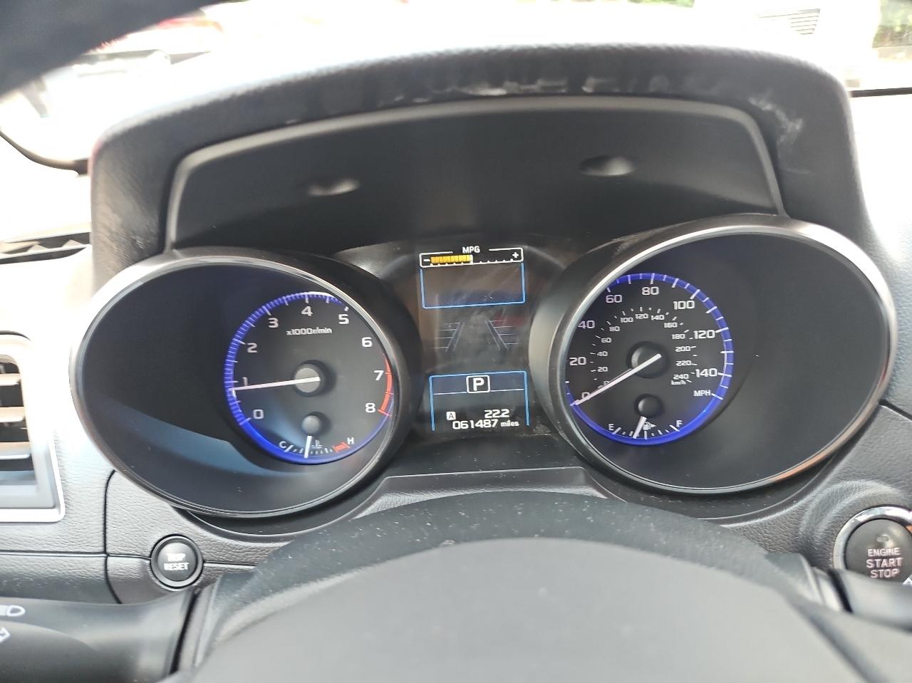 Subaru Legacy 4dr Sdn 2.5i Limited PZEV 2015