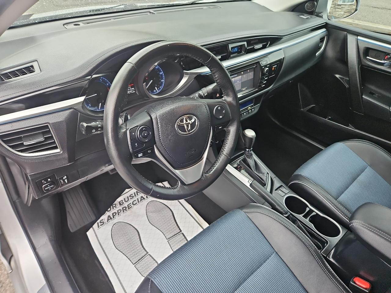 Toyota Corolla 4dr Sdn CVT S w/Special Edition Pkg (Natl) 2016