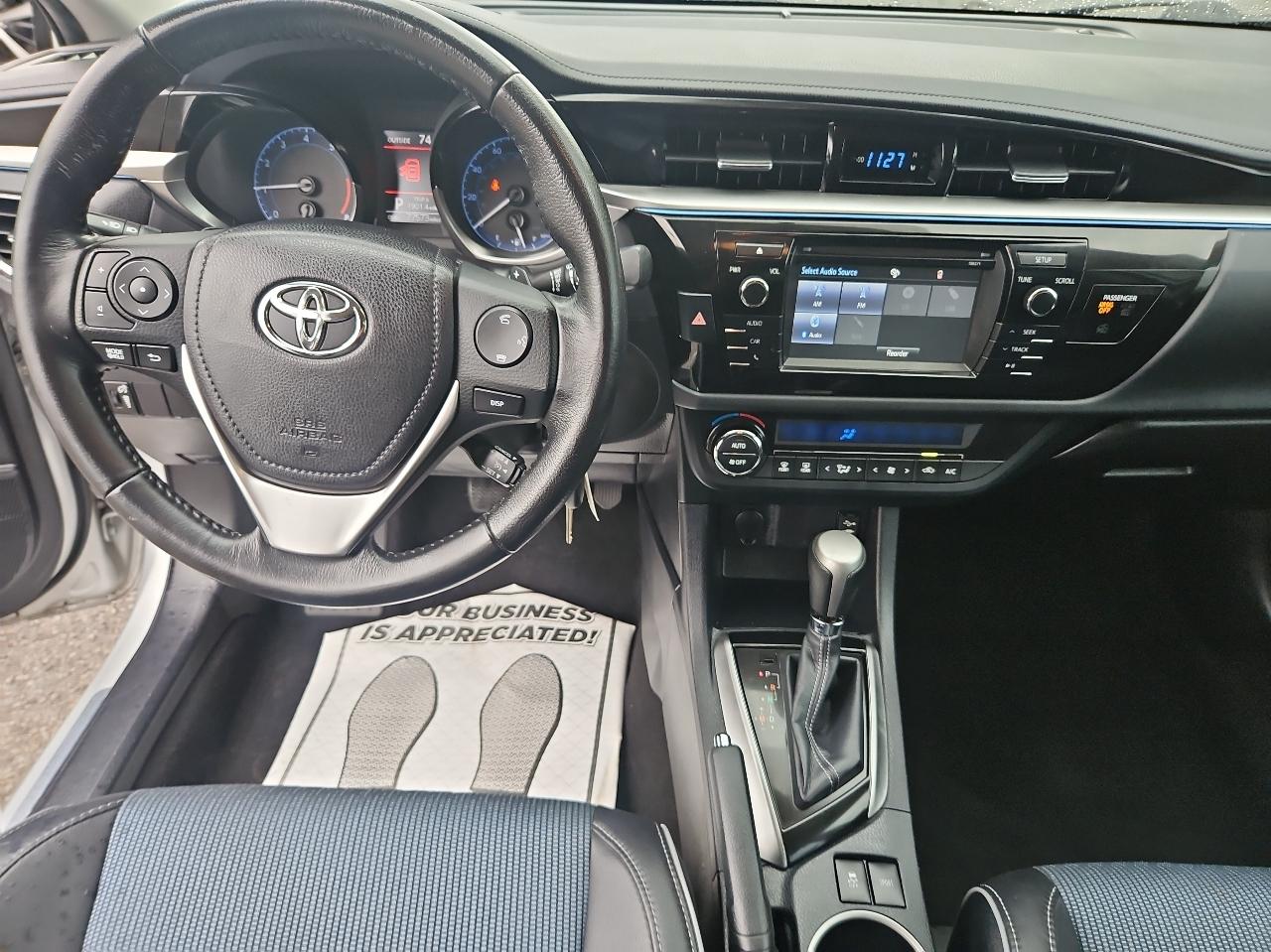 Toyota Corolla 4dr Sdn CVT S w/Special Edition Pkg (Natl) 2016