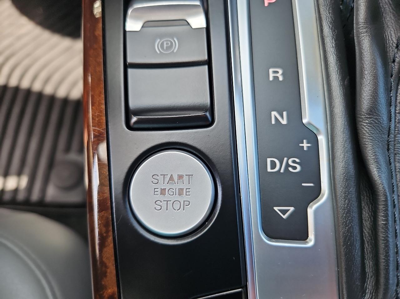 Audi allroad 4dr Wgn Premium Plus 2013