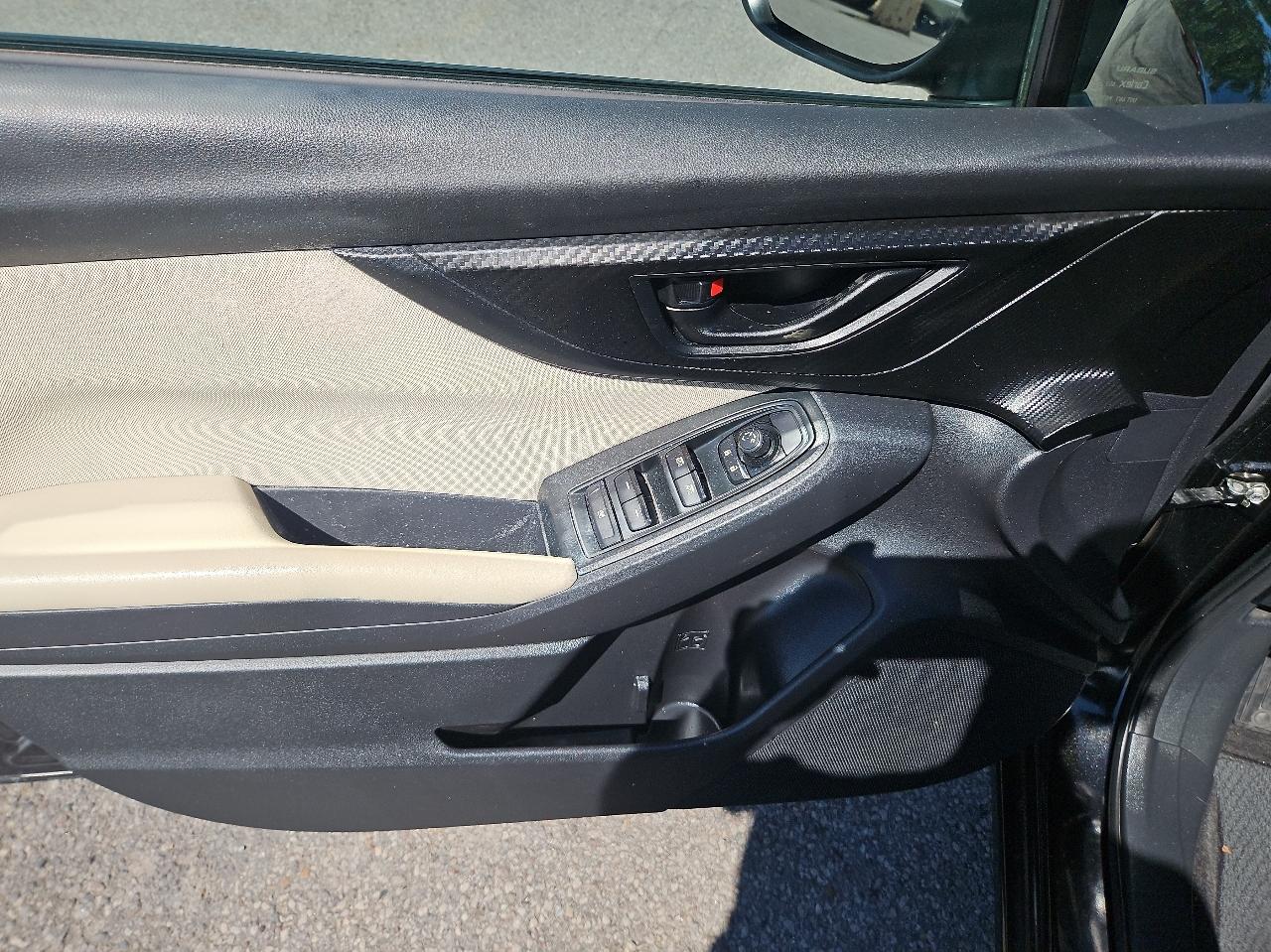 Subaru Impreza 2.0i 4-door Manual 2017