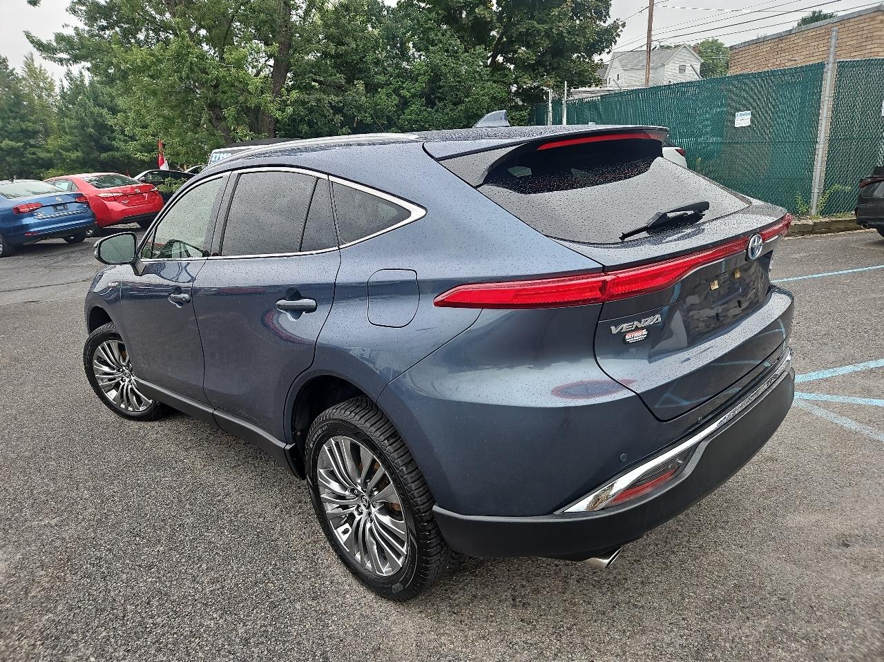 Toyota Venza Limited AWD (Natl) 2021