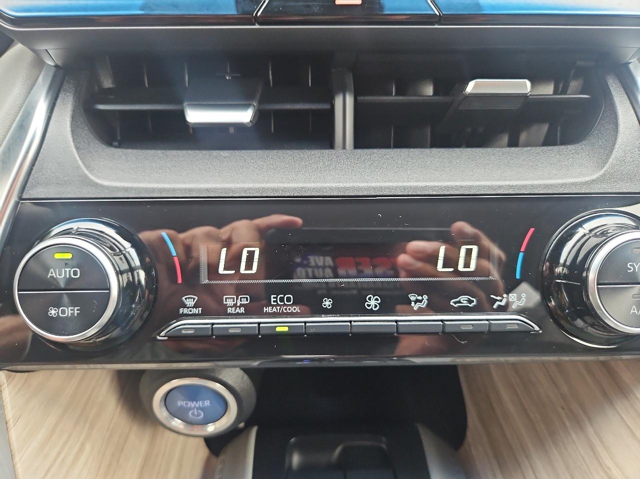 Toyota Venza Limited AWD (Natl) 2021
