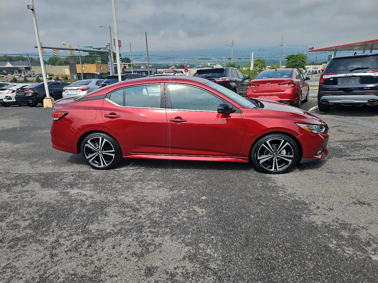 Nissan Sentra SR CVT 2023