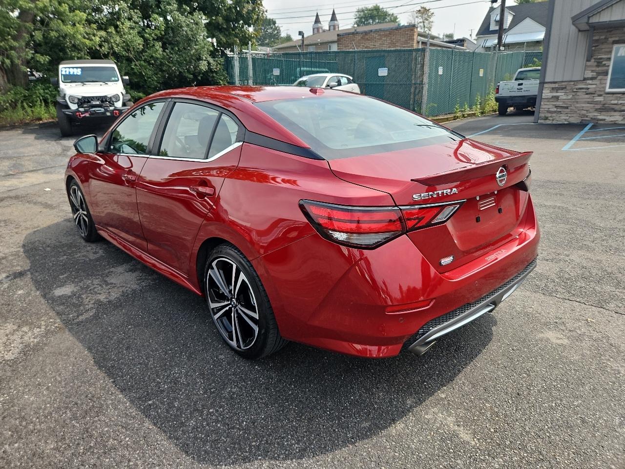 Nissan Sentra SR CVT 2023