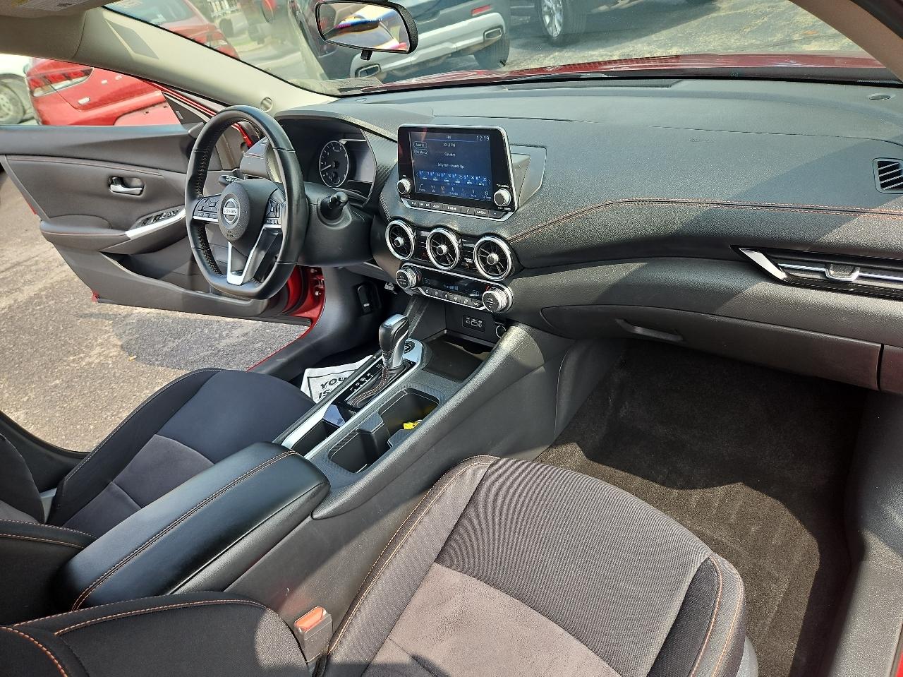Nissan Sentra SR CVT 2023