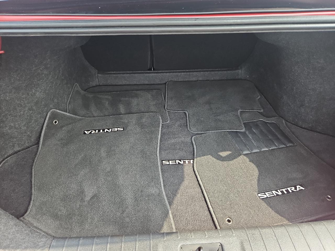 Nissan Sentra SR CVT 2023