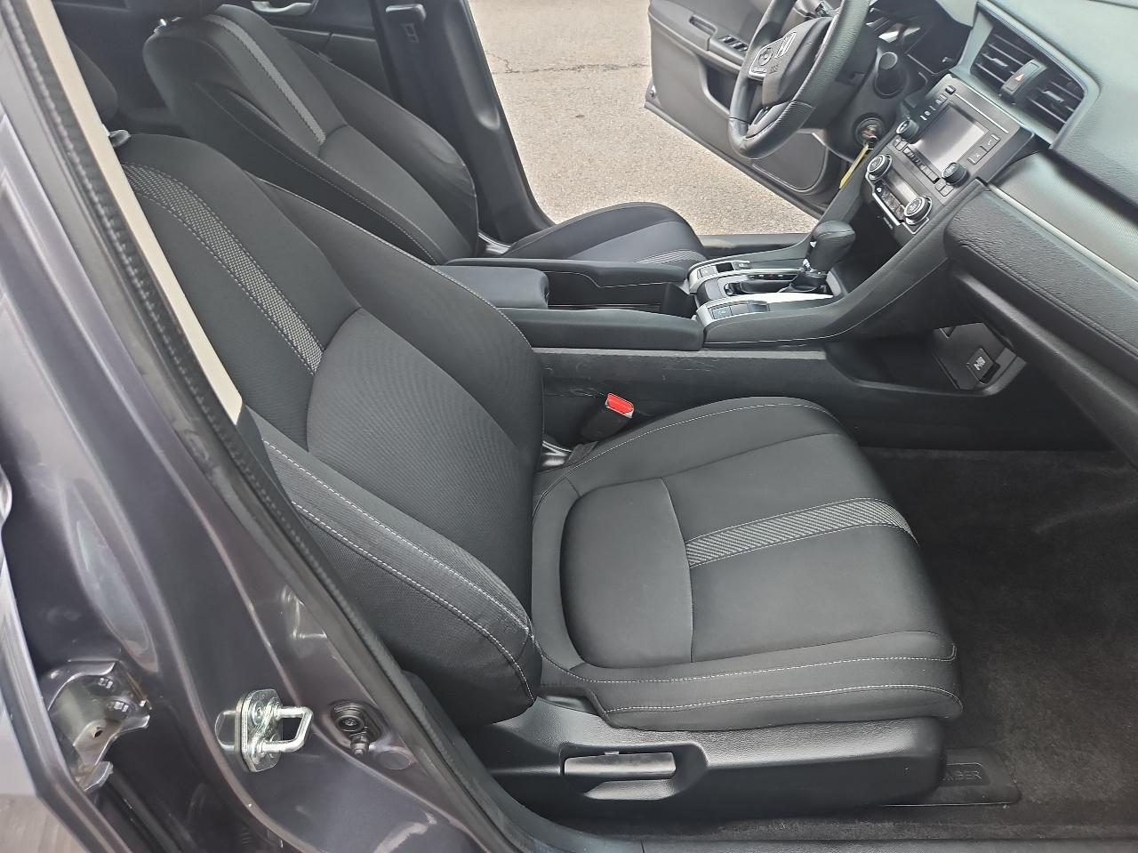 Honda Civic Sedan 4dr CVT LX 2016