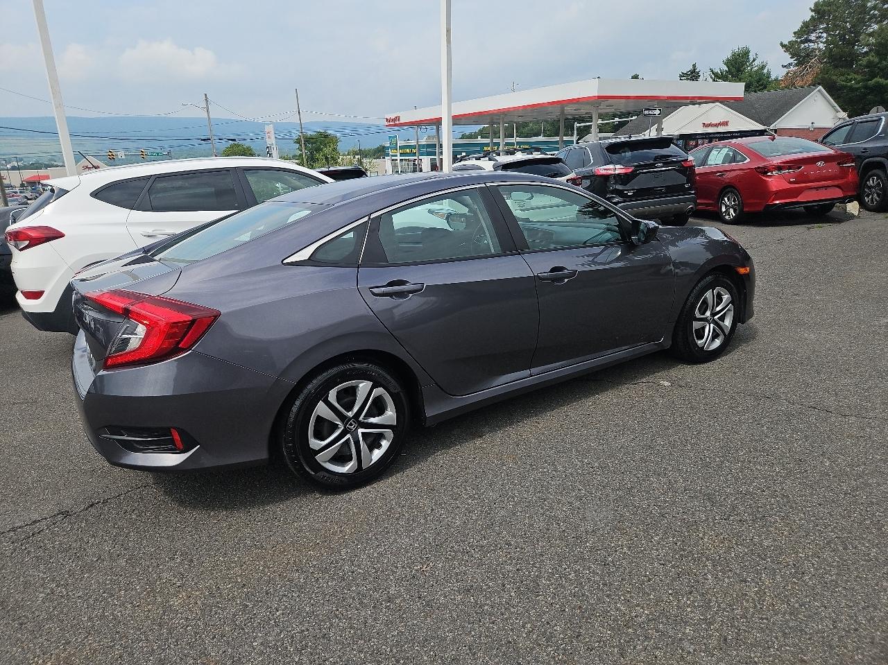 Honda Civic Sedan 4dr CVT LX 2016