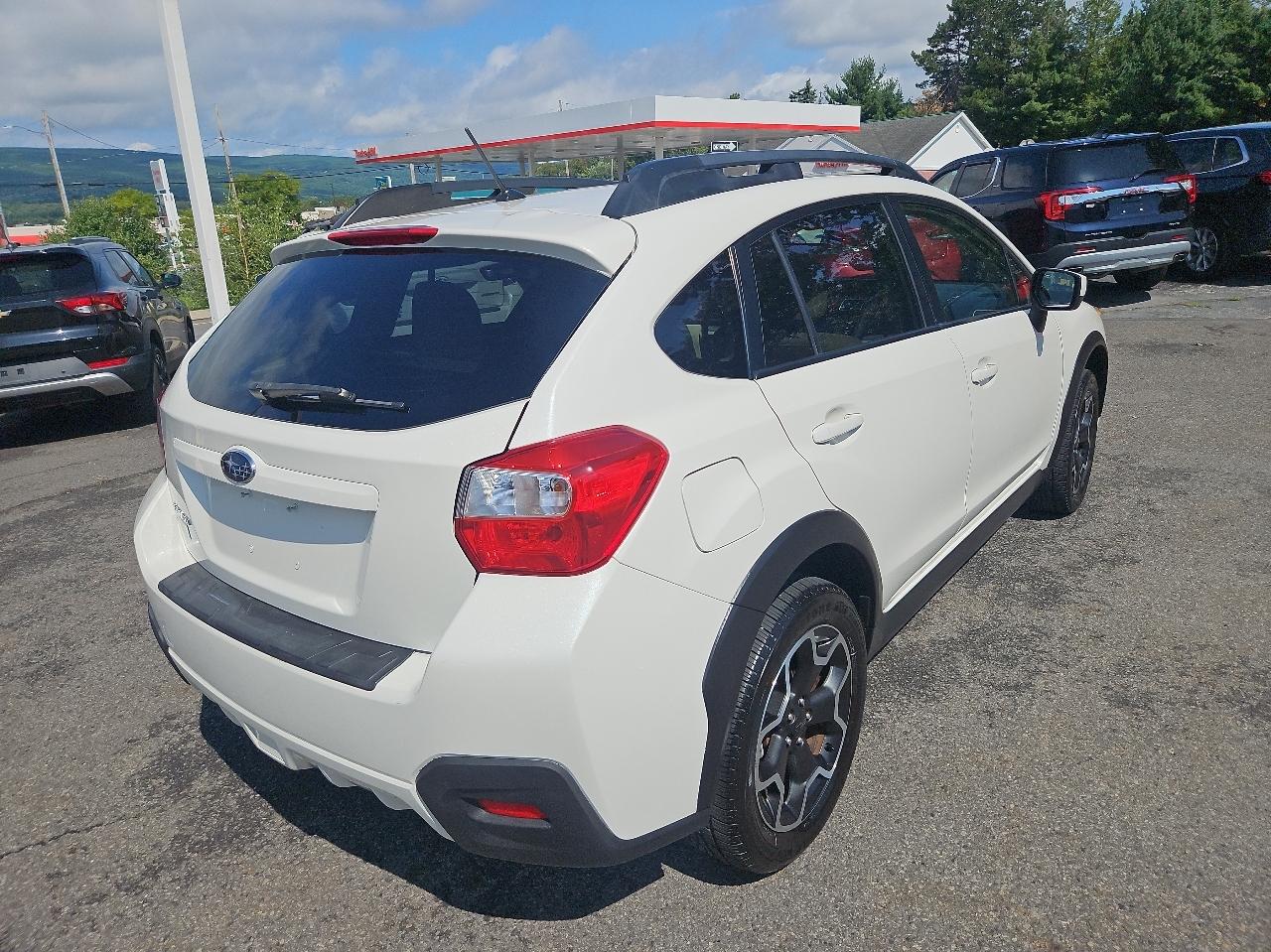 Subaru XV Crosstrek 5dr CVT 2.0i Premium 2015