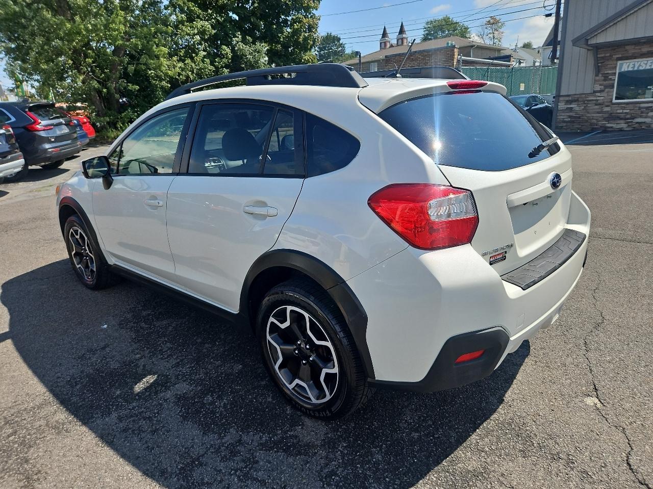 Subaru XV Crosstrek 5dr CVT 2.0i Premium 2015