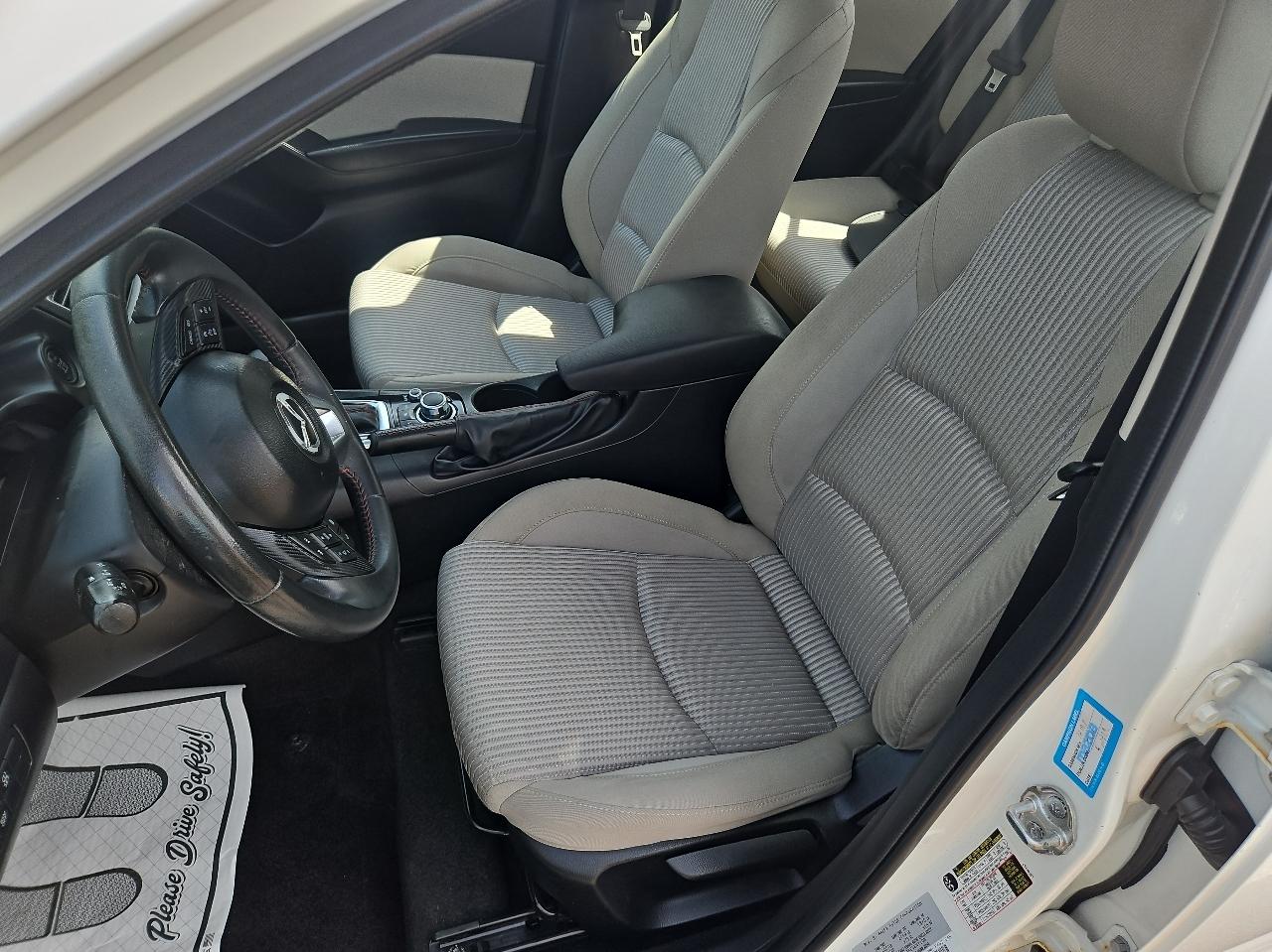 Mazda MAZDA3 4dr Sdn Auto i Touring 2016