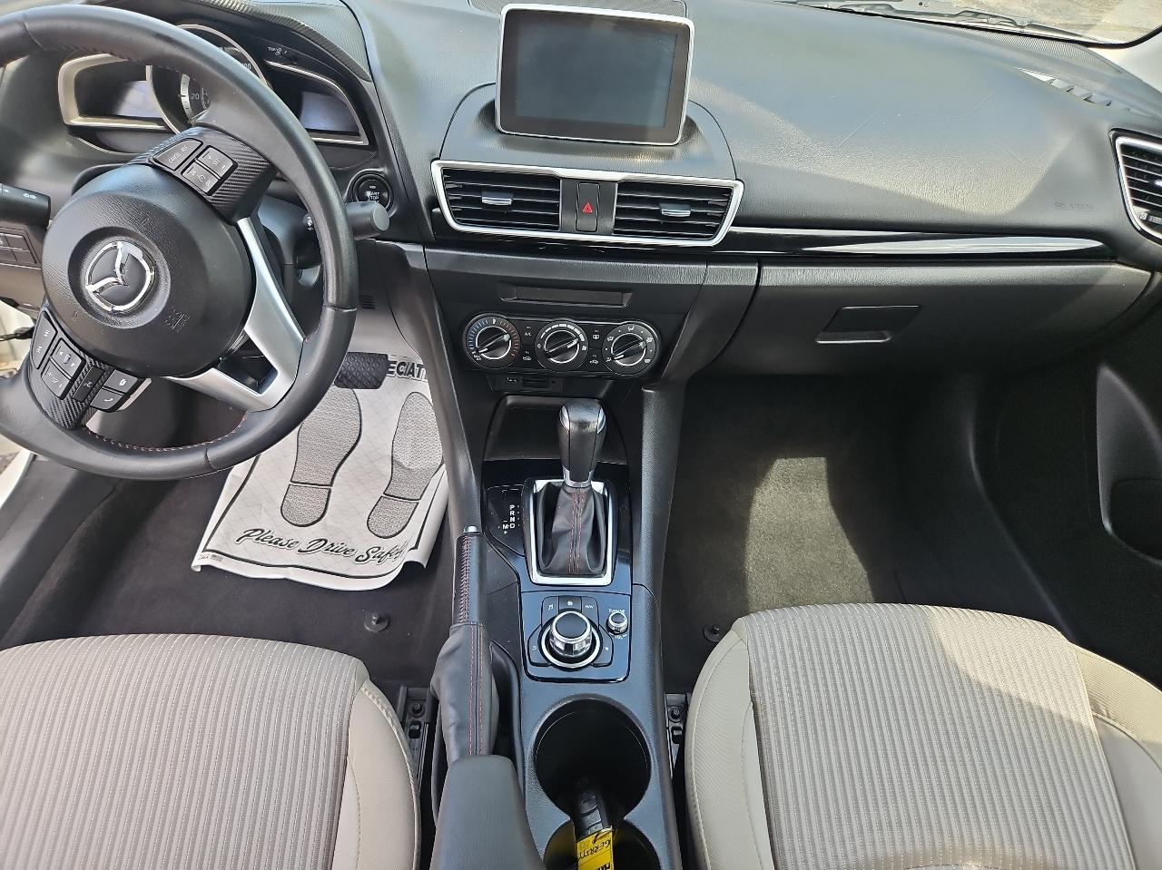 Mazda MAZDA3 4dr Sdn Auto i Touring 2016