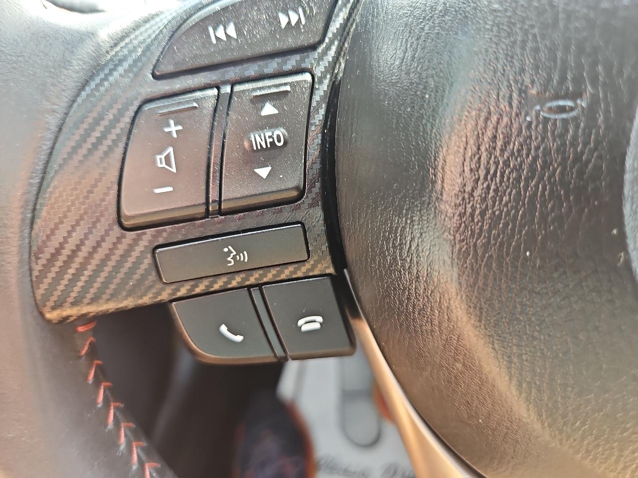 Mazda MAZDA3 4dr Sdn Auto i Touring 2016