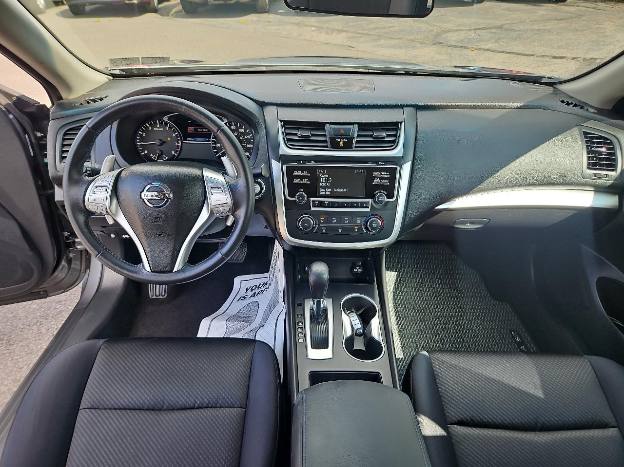 Nissan Altima 2.5 SR Sedan 2017
