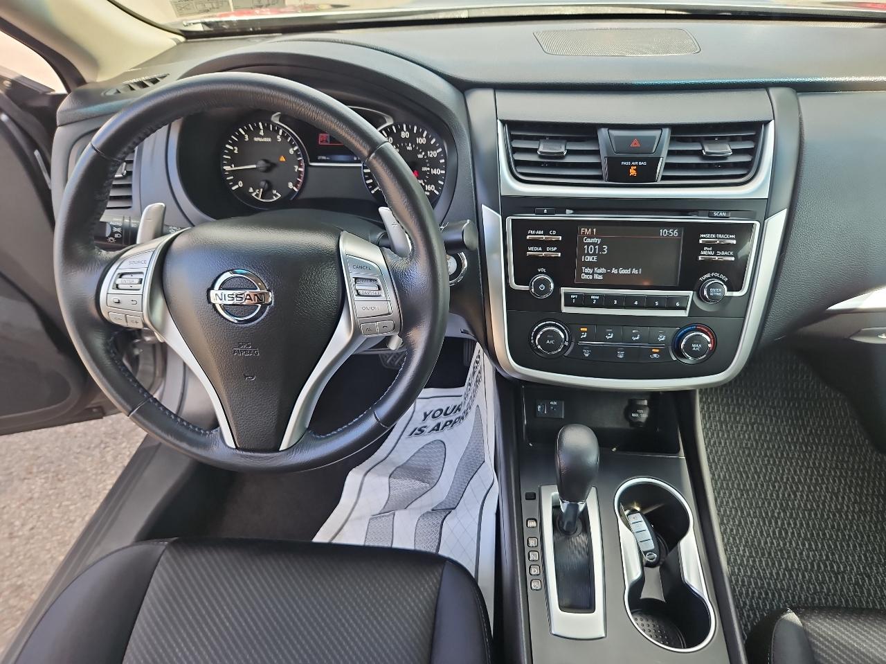 Nissan Altima 2.5 SR Sedan 2017