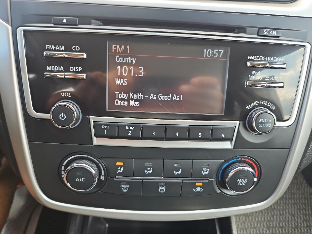 Nissan Altima 2.5 SR Sedan 2017