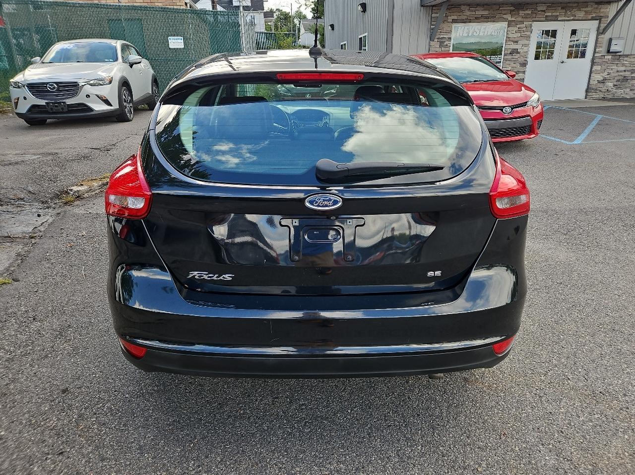 Ford Focus 5dr HB SE 2015