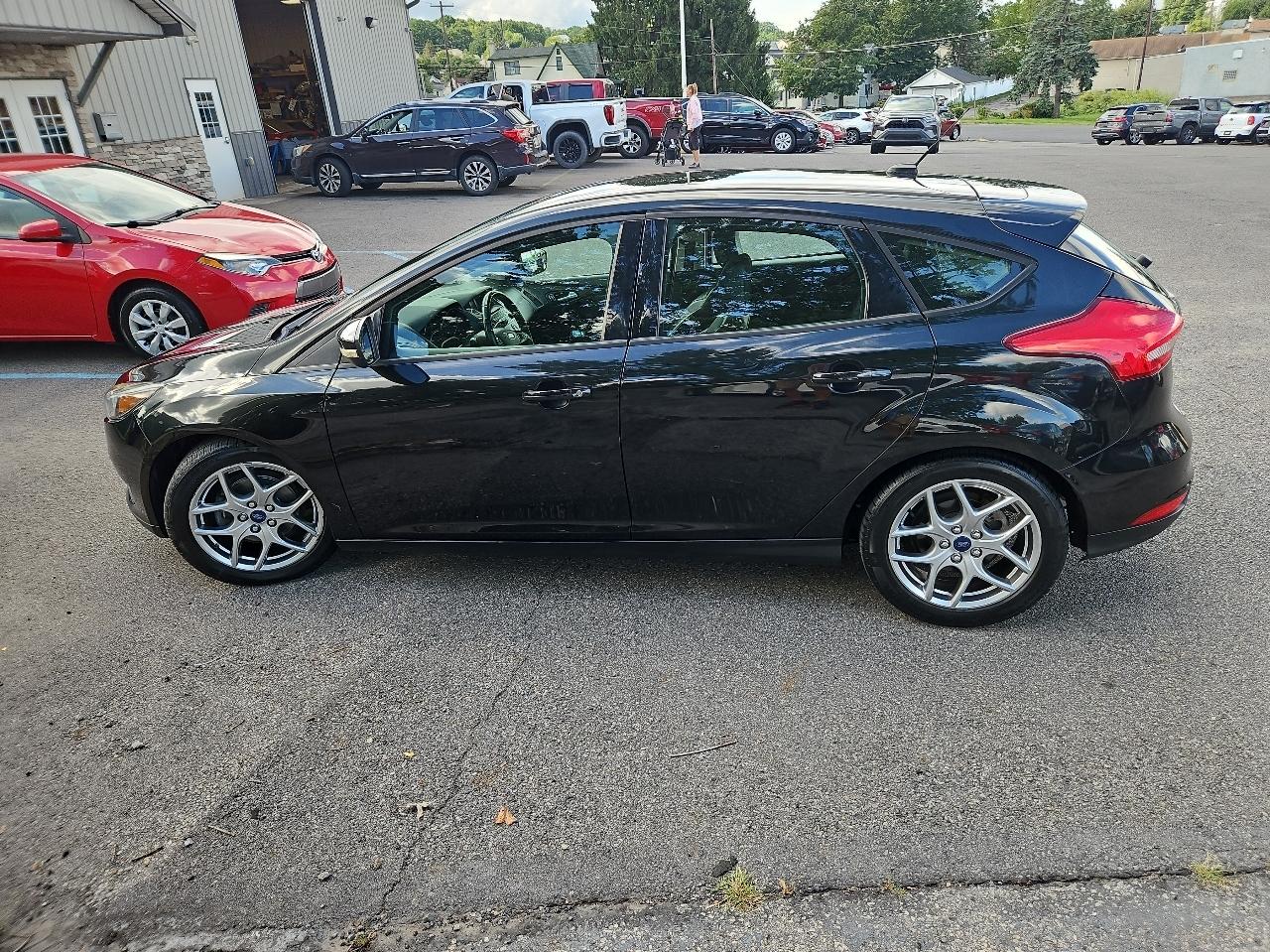 Ford Focus 5dr HB SE 2015