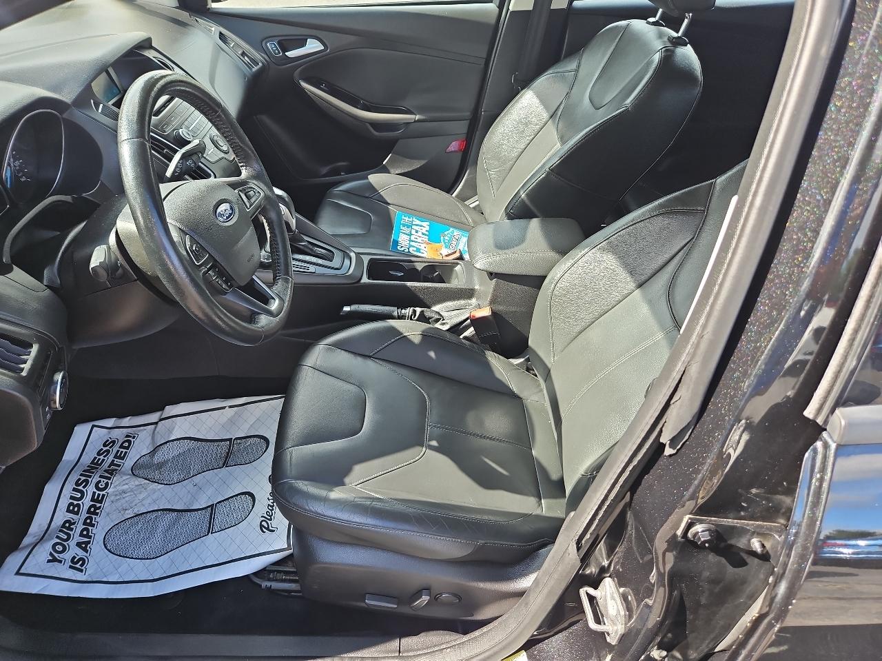 Ford Focus 5dr HB SE 2015