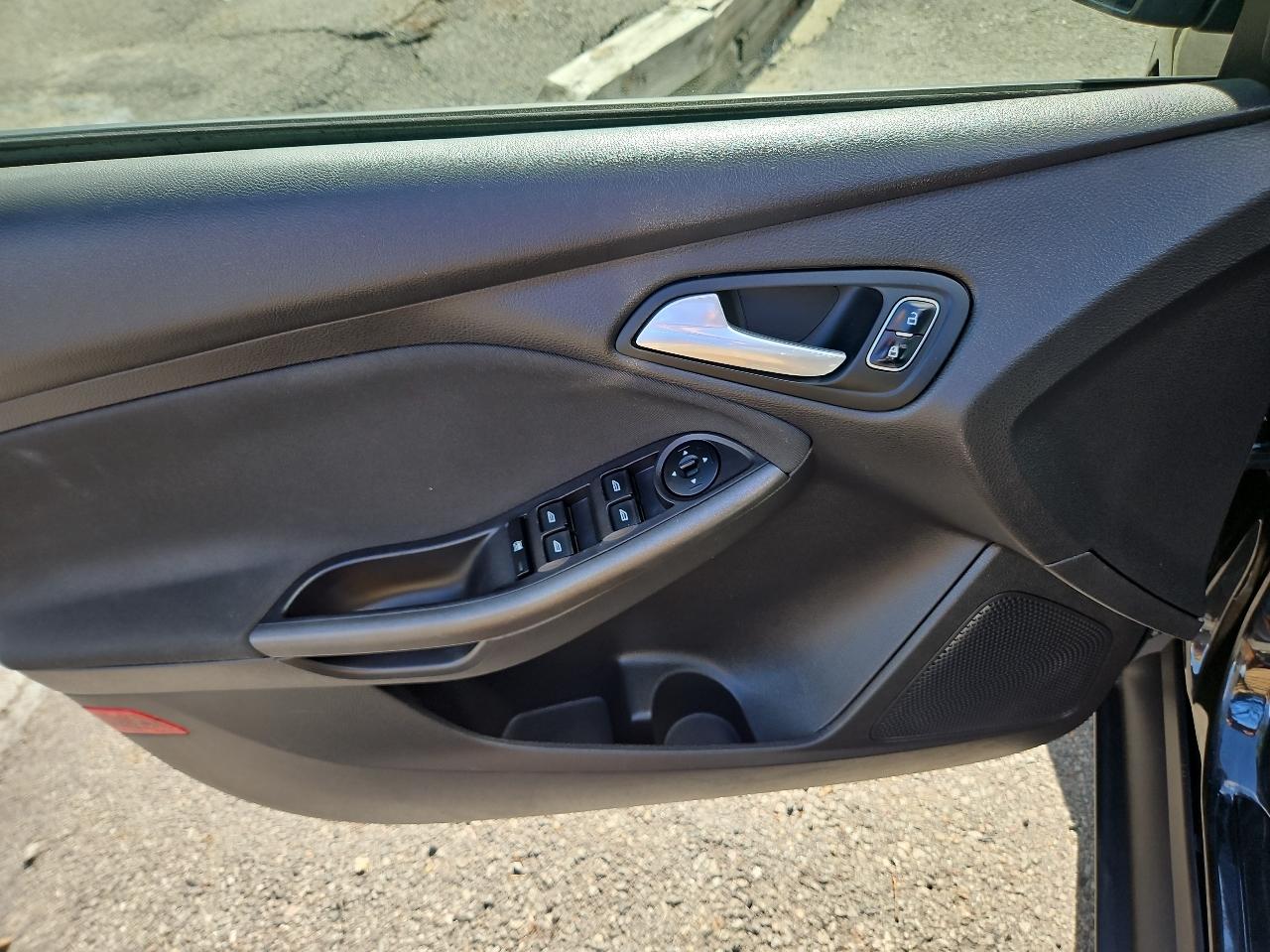 Ford Focus 5dr HB SE 2015