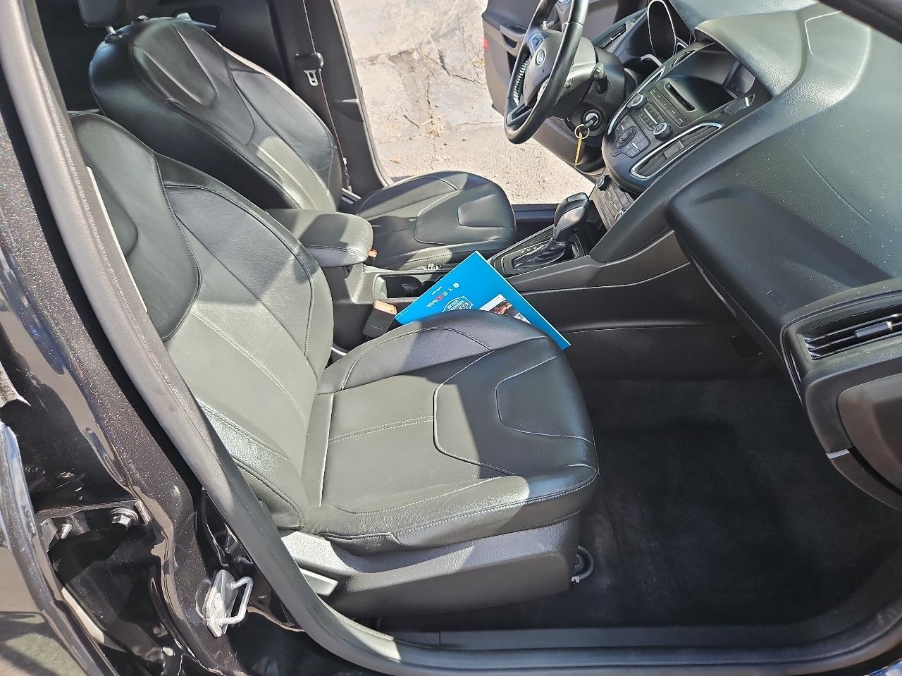 Ford Focus 5dr HB SE 2015