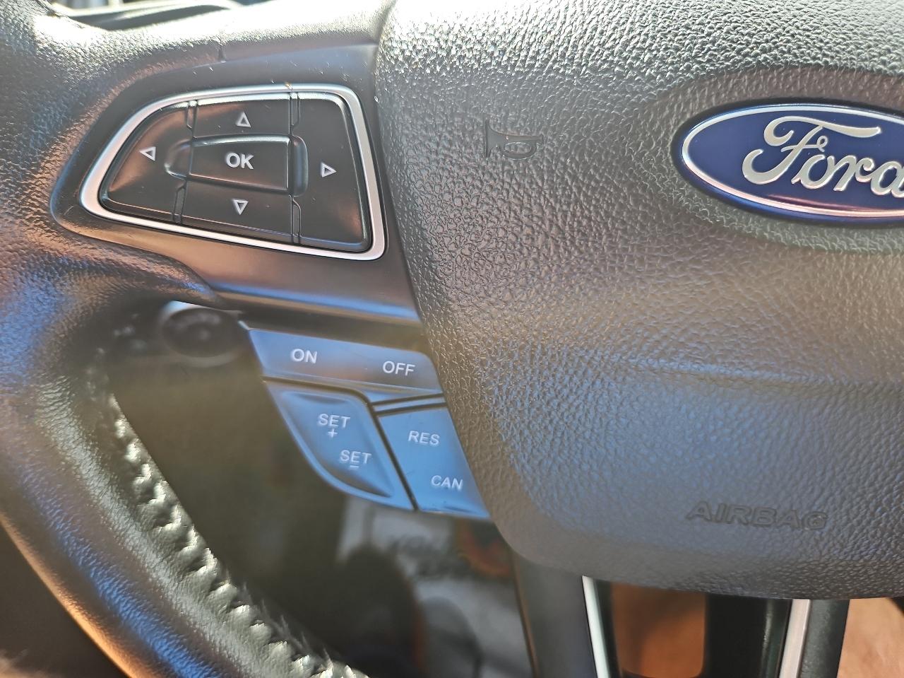 Ford Focus 5dr HB SE 2015