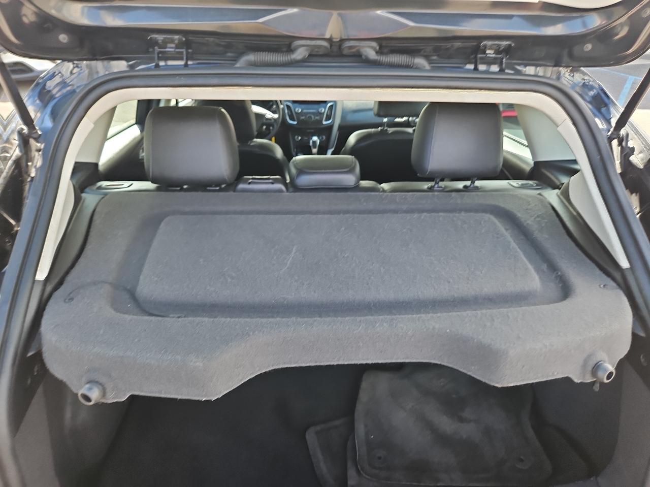 Ford Focus 5dr HB SE 2015