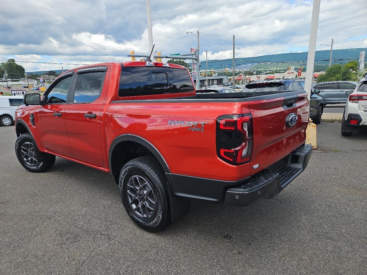 Ford Ranger XLT 4WD SuperCrew 5' Box 2024