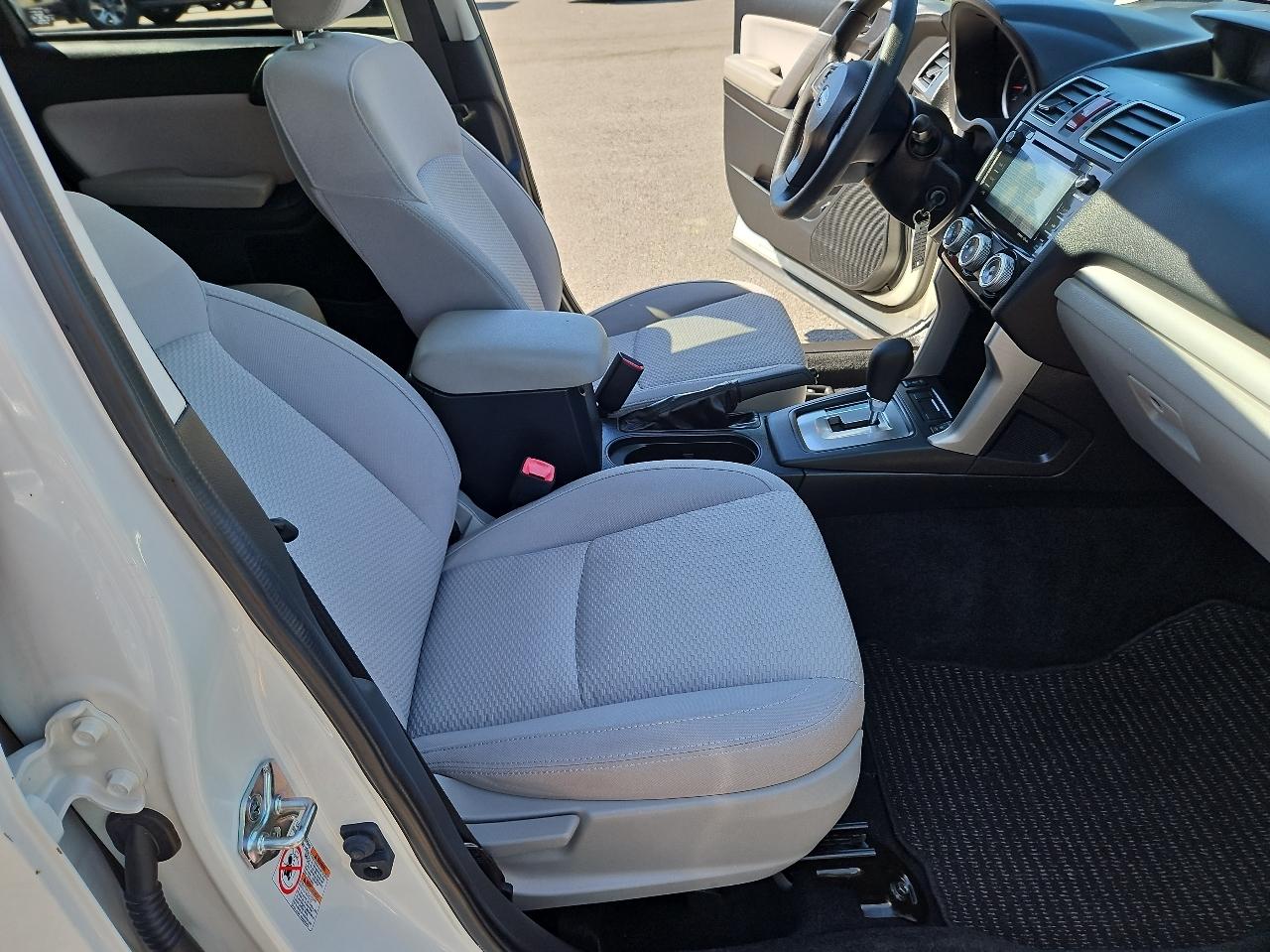 Subaru Forester 4dr CVT 2.5i Premium PZEV 2016