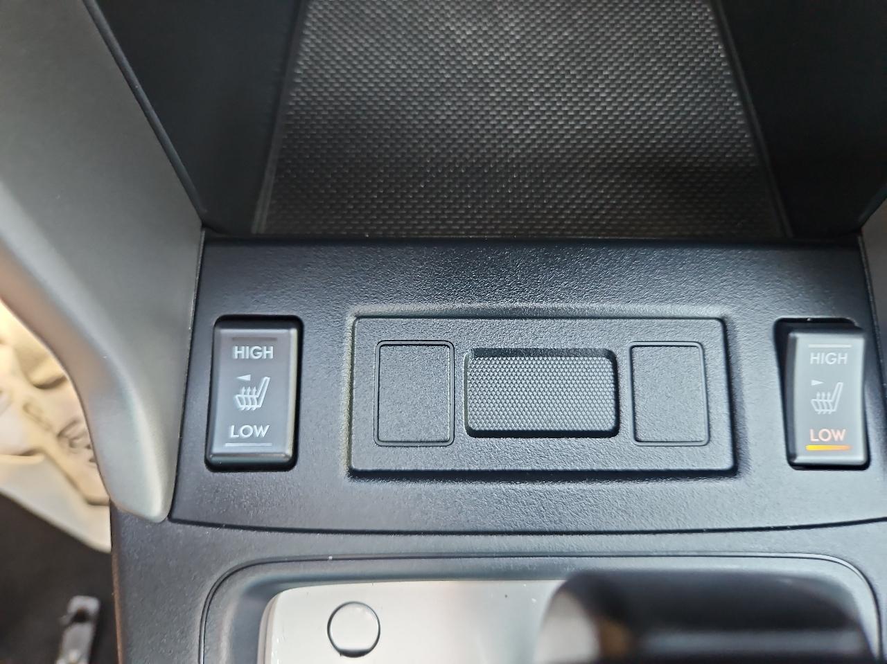 Subaru Forester 4dr CVT 2.5i Premium PZEV 2016
