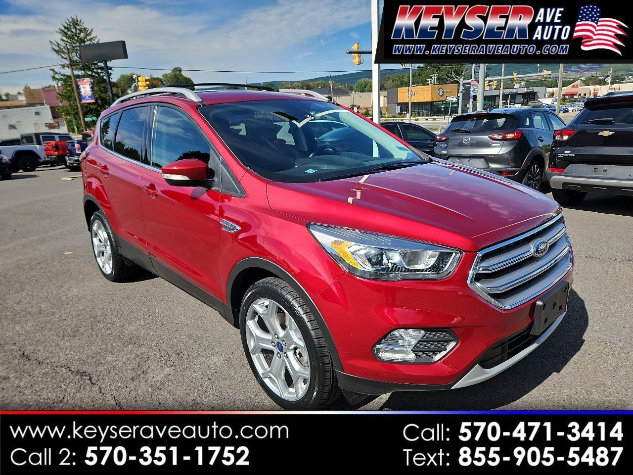 Ford Escape Titanium 4WD 2017