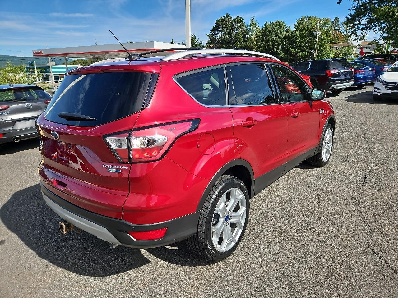 Ford Escape Titanium 4WD 2017