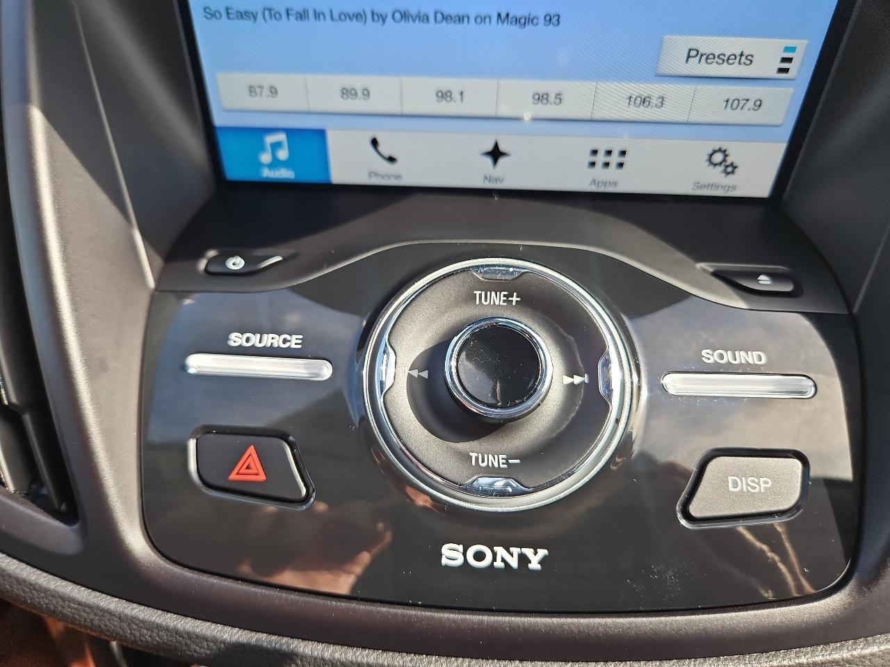 Ford Escape Titanium 4WD 2017