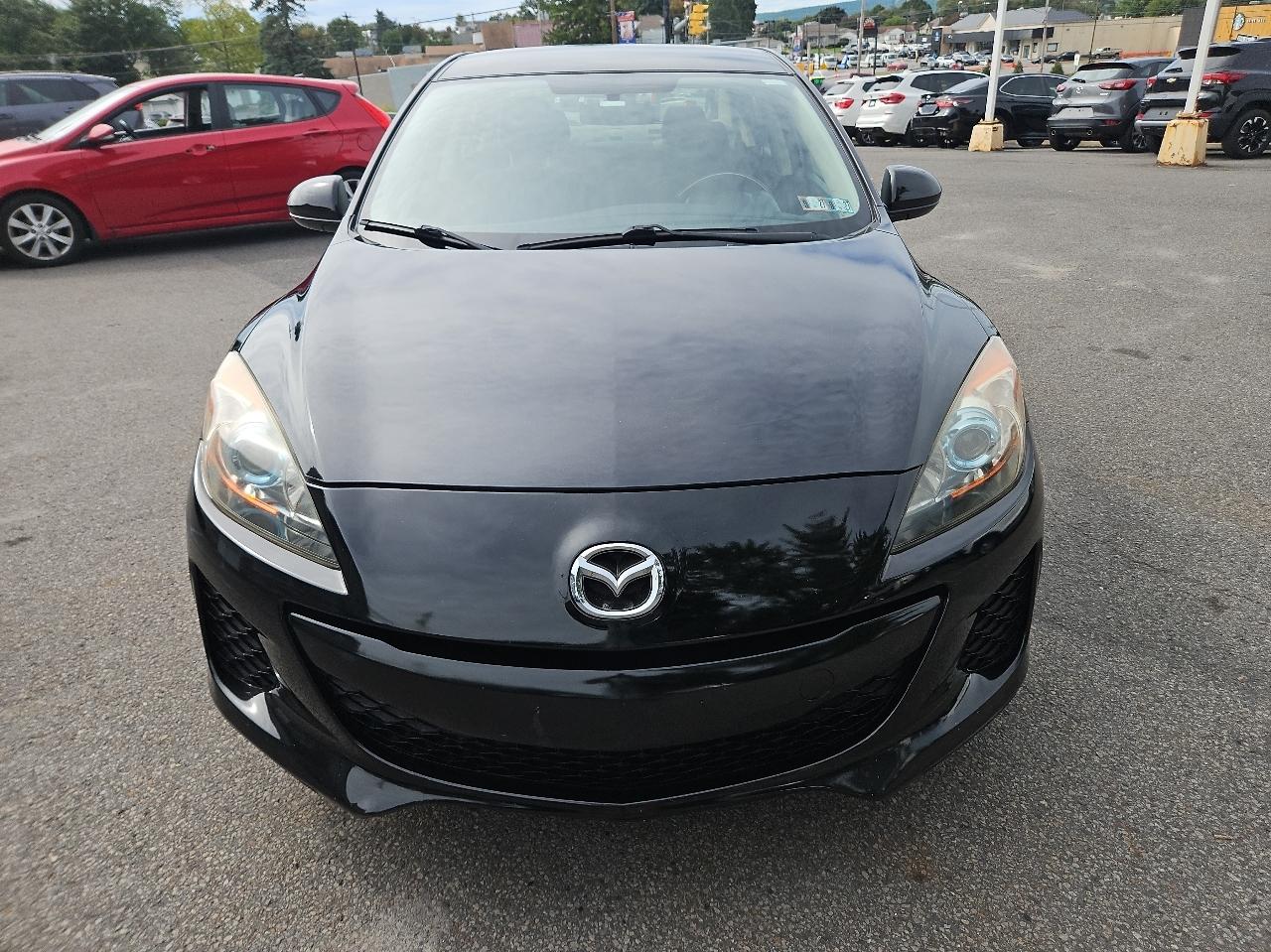 Mazda MAZDA3 4dr Sdn Auto i Touring 2012