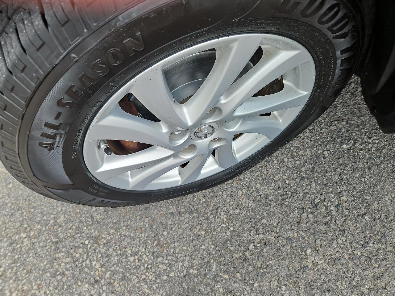 Mazda MAZDA3 4dr Sdn Auto i Touring 2012