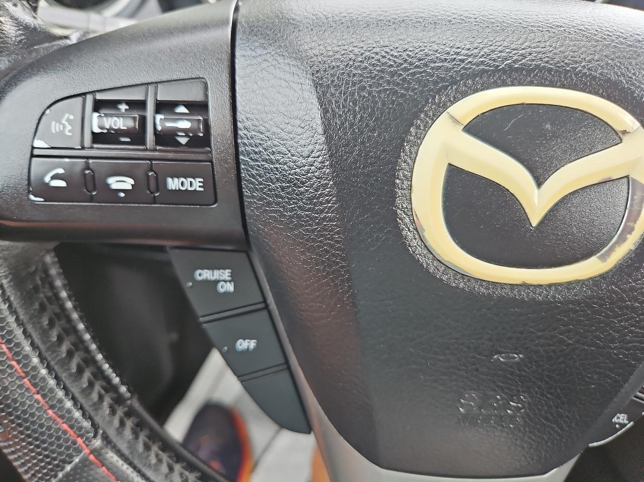 Mazda MAZDA3 4dr Sdn Auto i Touring 2012