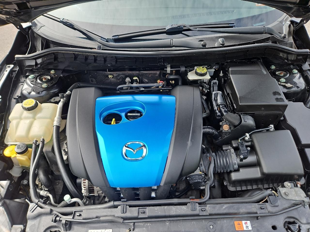 Mazda MAZDA3 4dr Sdn Auto i Touring 2012