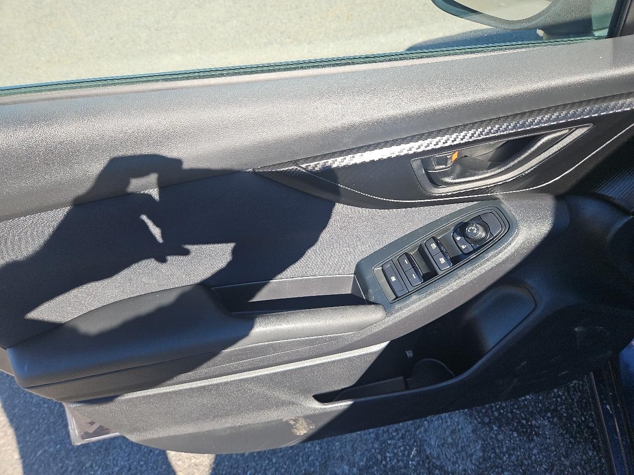 Subaru Impreza 2.0i 4-door CVT 2017